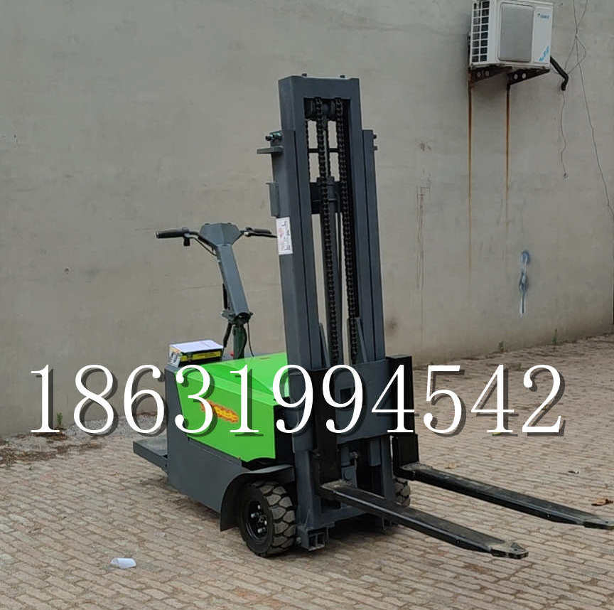 琼海市优程全电动叉车插腿式堆高车液压装卸车1.5吨升高小型站驾式铲车